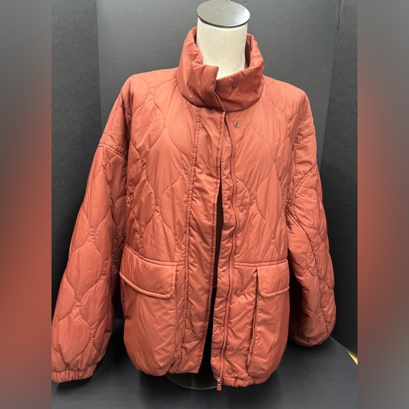 Puffer jacket nude color, NEW size XL - Picture 6 of 9